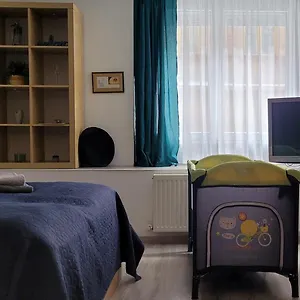  Apartment Away From @budapest Center